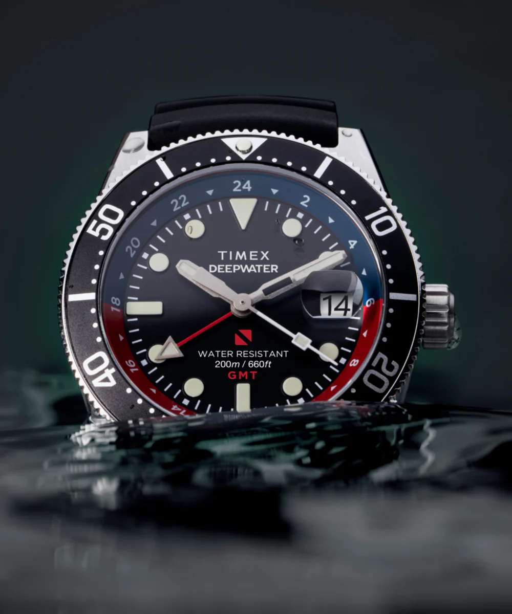 Deepwater Reef 200 GMT 41mm Synthetic Rubber Strap Watch - Image 9